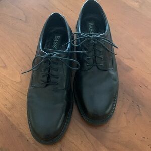 Bass Tie Oxfords